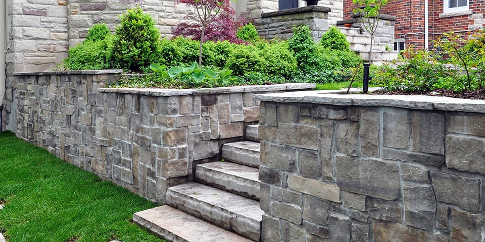 Retaining Wall Installation Services in Eastpointe, MI